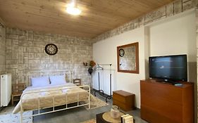 D&M Living Studio Patra